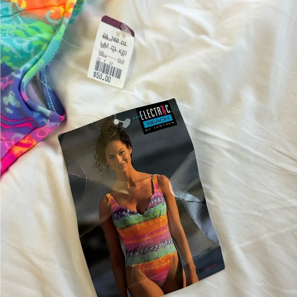 Vintage 90’s one‎ piece swim suit